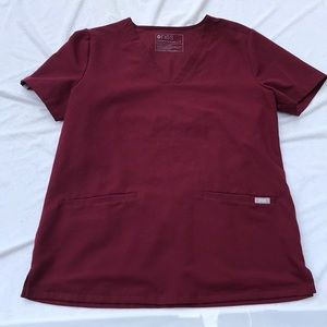 Figs Burgundy Casma Scrub Top Sz M Mint Condition